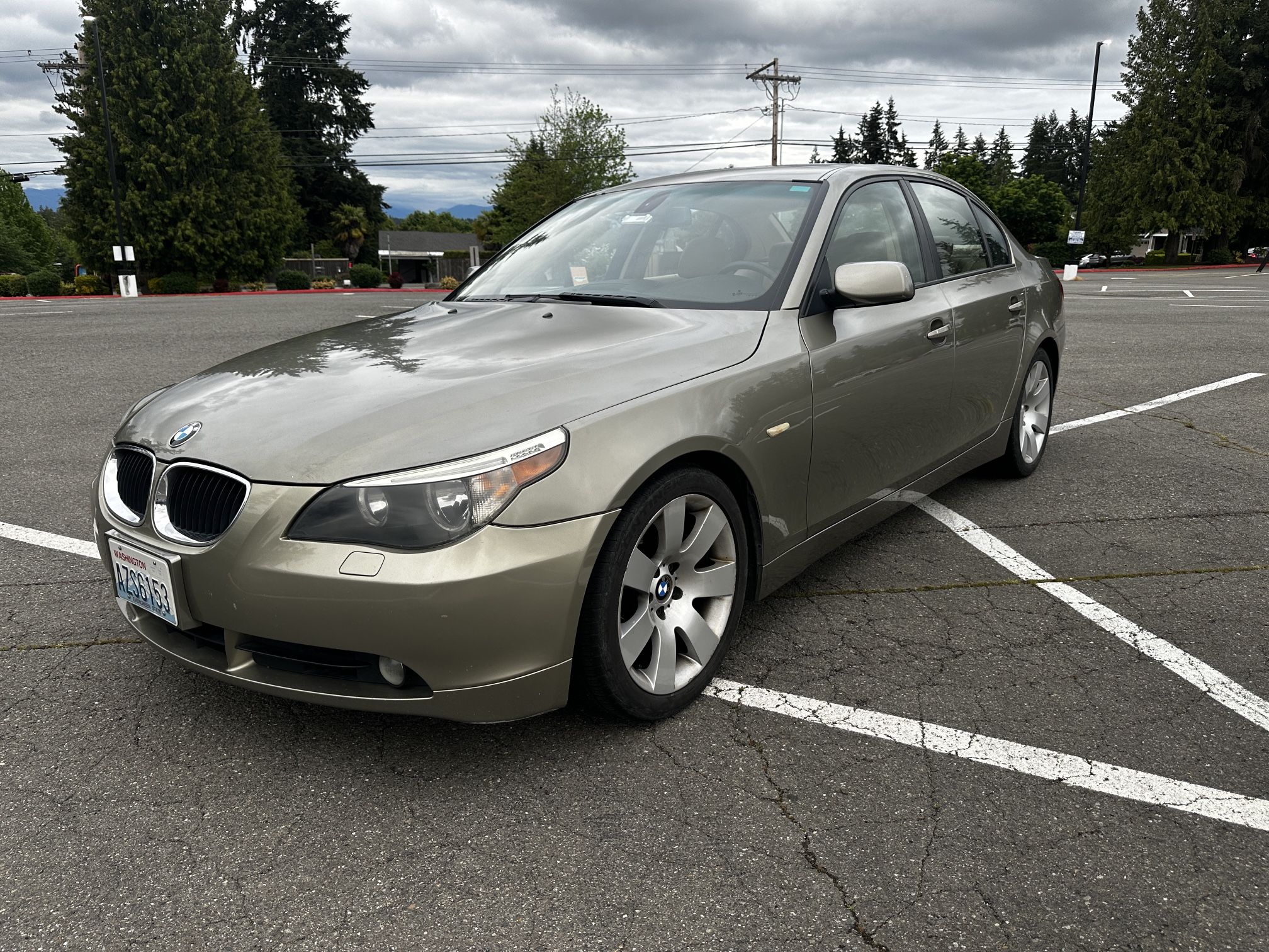 2004 BMW 530i