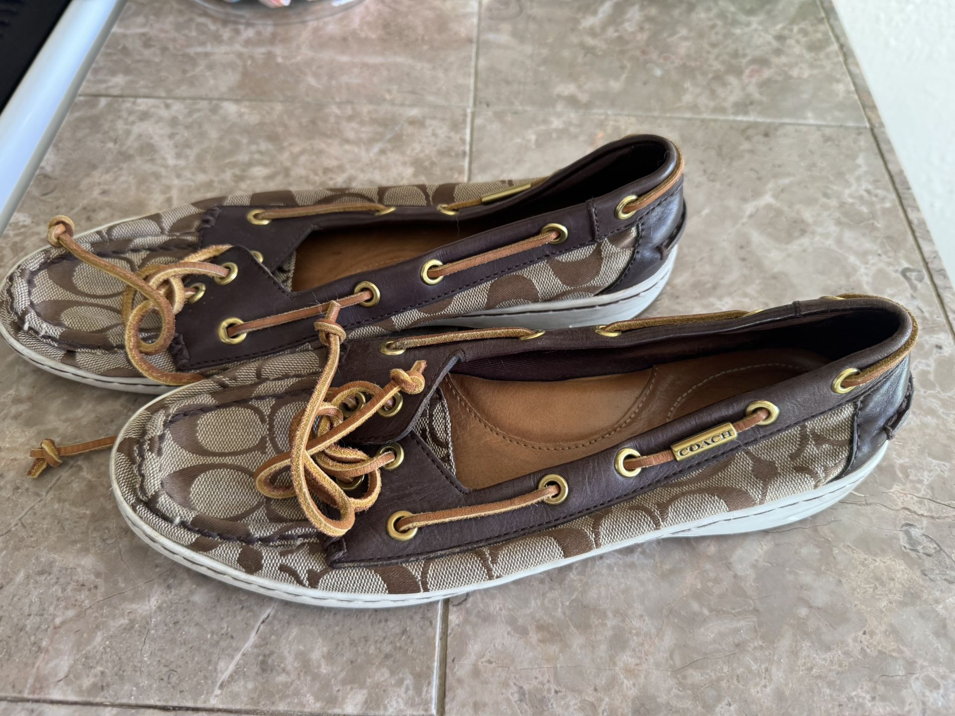 Canvas And Leather Boat Shoes 