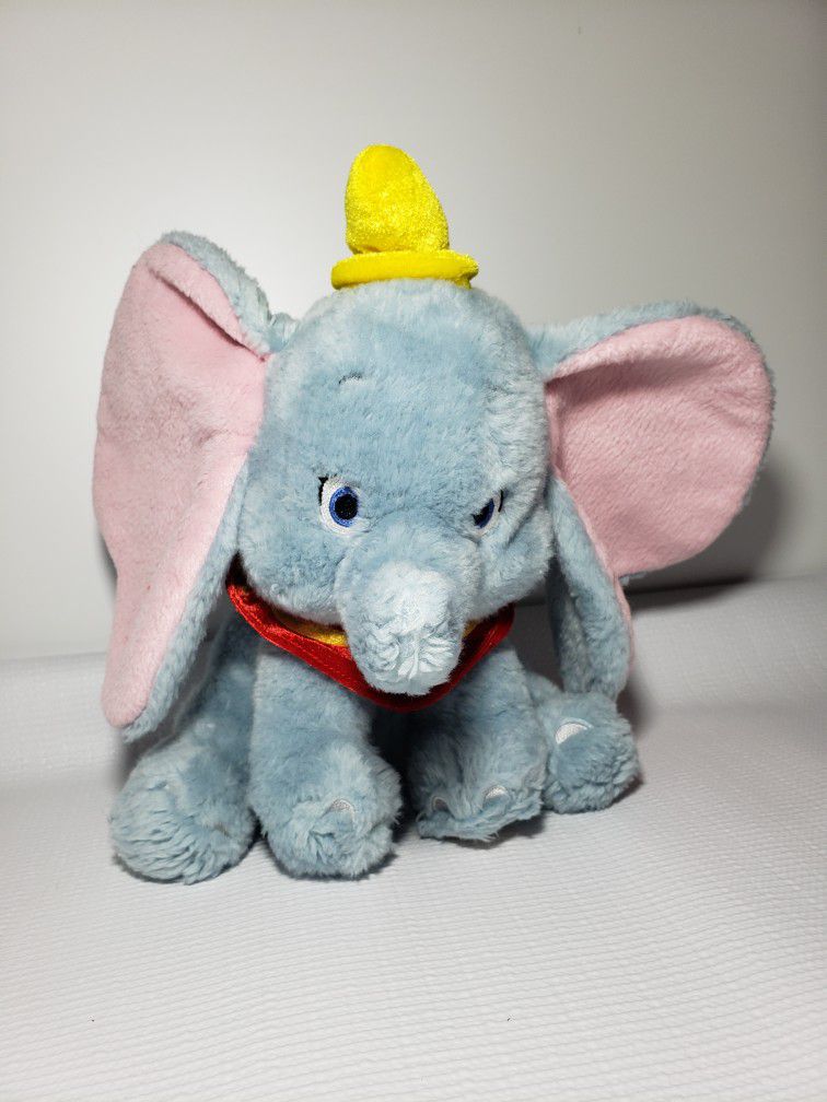 Disney plush Dumbo the Elephant 12"  ( On Vacation)