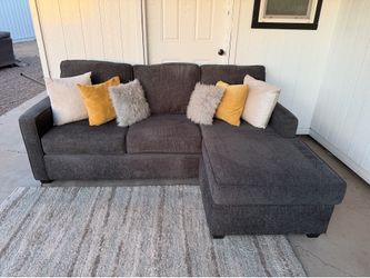 Sectional couch