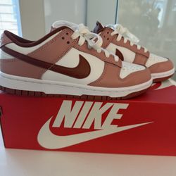 Nike Dunk Low Women’s 