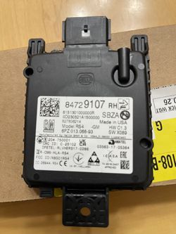 Genuine GM Side Object Sensing Alert Module