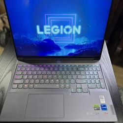 Lenovo Legion Slim 7  i7-13700H – RTX 4060 