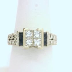 Ladies Gold and Diamond Ring .86 cttw