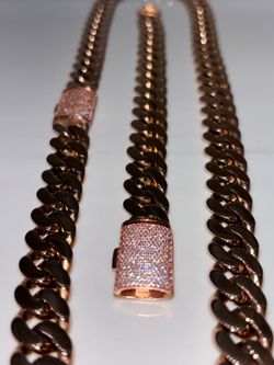 S925 sterling silver solid Rose gold Miami Cuban link chain set with VVS moissanite clasp lock