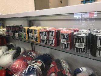 Boxing hand wraps
