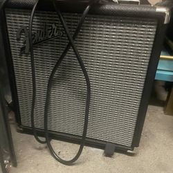 Fender Amp 15G - NEW