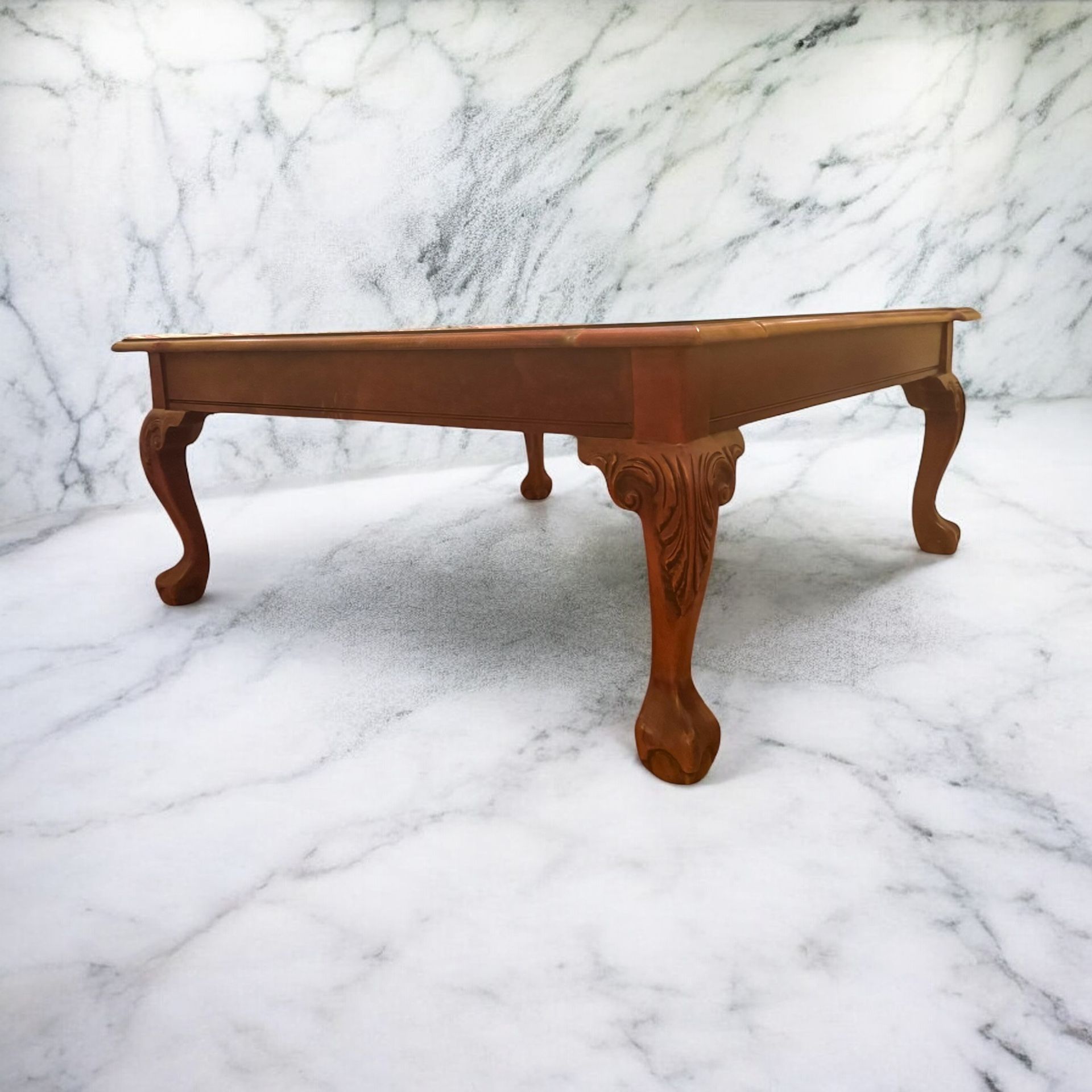 Vintage Broyhill Premier Chippendale-Style Coffee Table – Claw Foot, Mahogany Veneer
