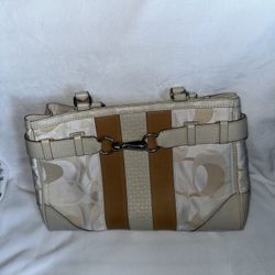 2010’s Coach Bag