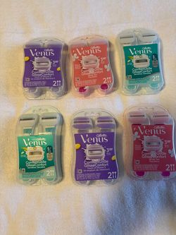 Gillette Venus ComfortGlide Disposable Razors – 6 Packs