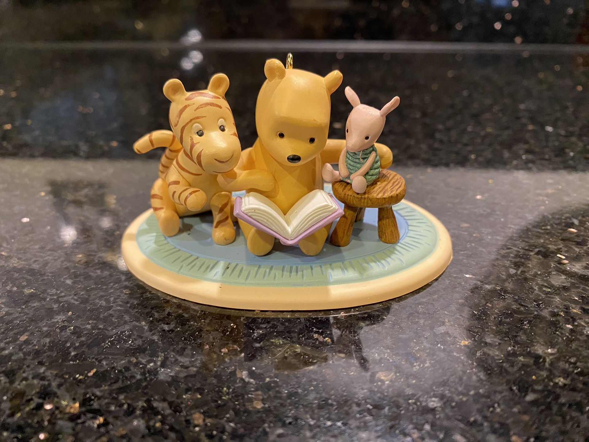 2008 Hallmark Keepsake Disney Once Upon A Story Winnie The Pooh  Ornament 