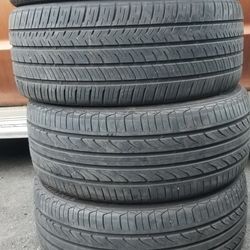 Vendo 4 Llantas Usadas  245 35 20 Par Y Par