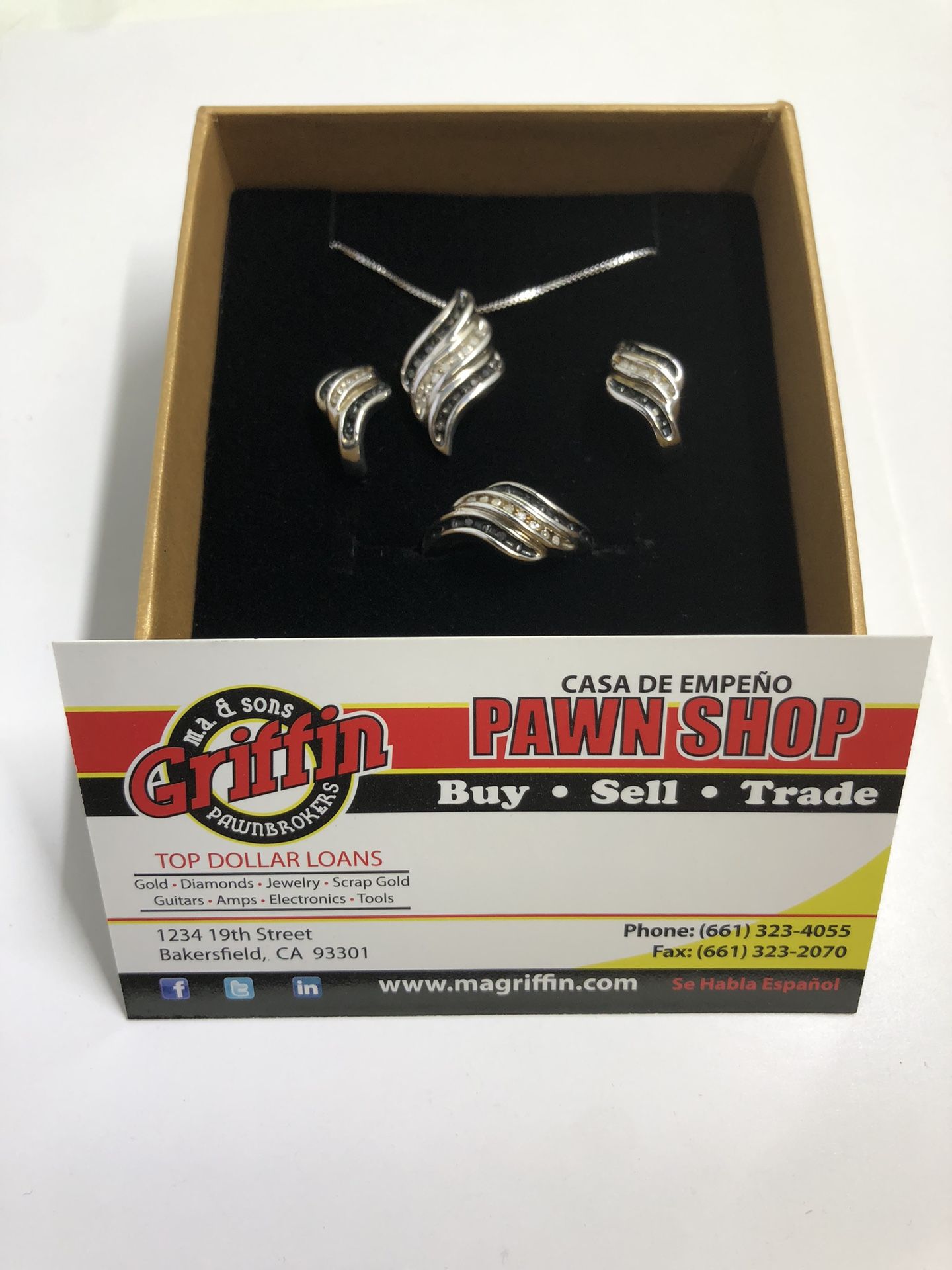 .925 Silver Necklace Set .300ctw Set