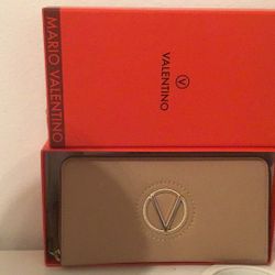 Brand: Valentino. Color: Beige. Model: Katong / Katon Zip Around Wallet. Approximate Dimensions: 19-20 cm (width) x 10 cm (height) x 2.5-3 cm 