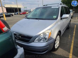 2007 Hyundai Entourage