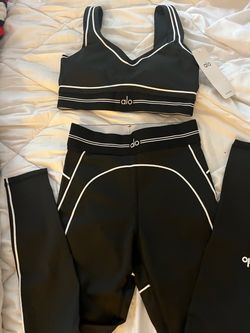 Alo Yoga Black Sports Bra and Leggings Set