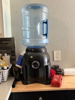 Water dispenser