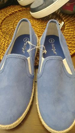 New size 2 for girl.