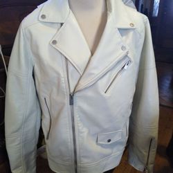 White Zara Women's Leather Jacket Size XXL