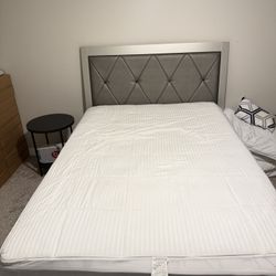 Full Size Bedroom Set With Mattress And Box spring 