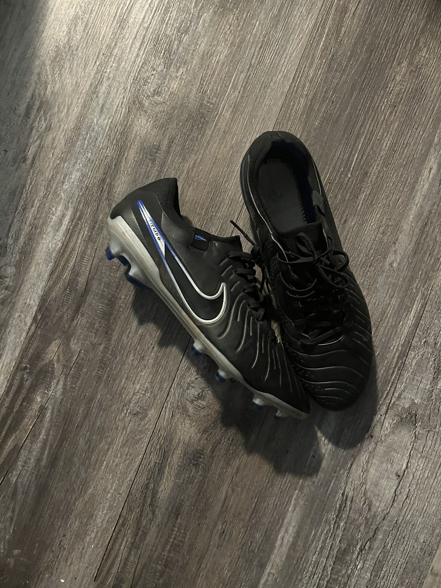 Nike Tiempo Legend 10 Size 12