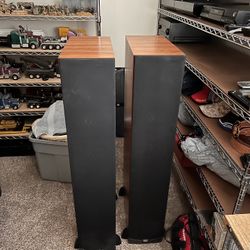 Klipsch RF63 Cherry speakers 