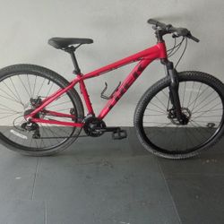 BICYCLE TREK 21 SPEED SIZE 29 BRAND NEW 