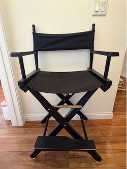Director/makeup chair