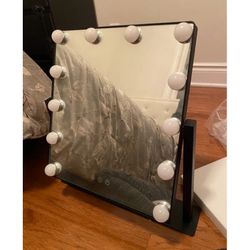 Vanity Mirror with Light Makeup  Mirror