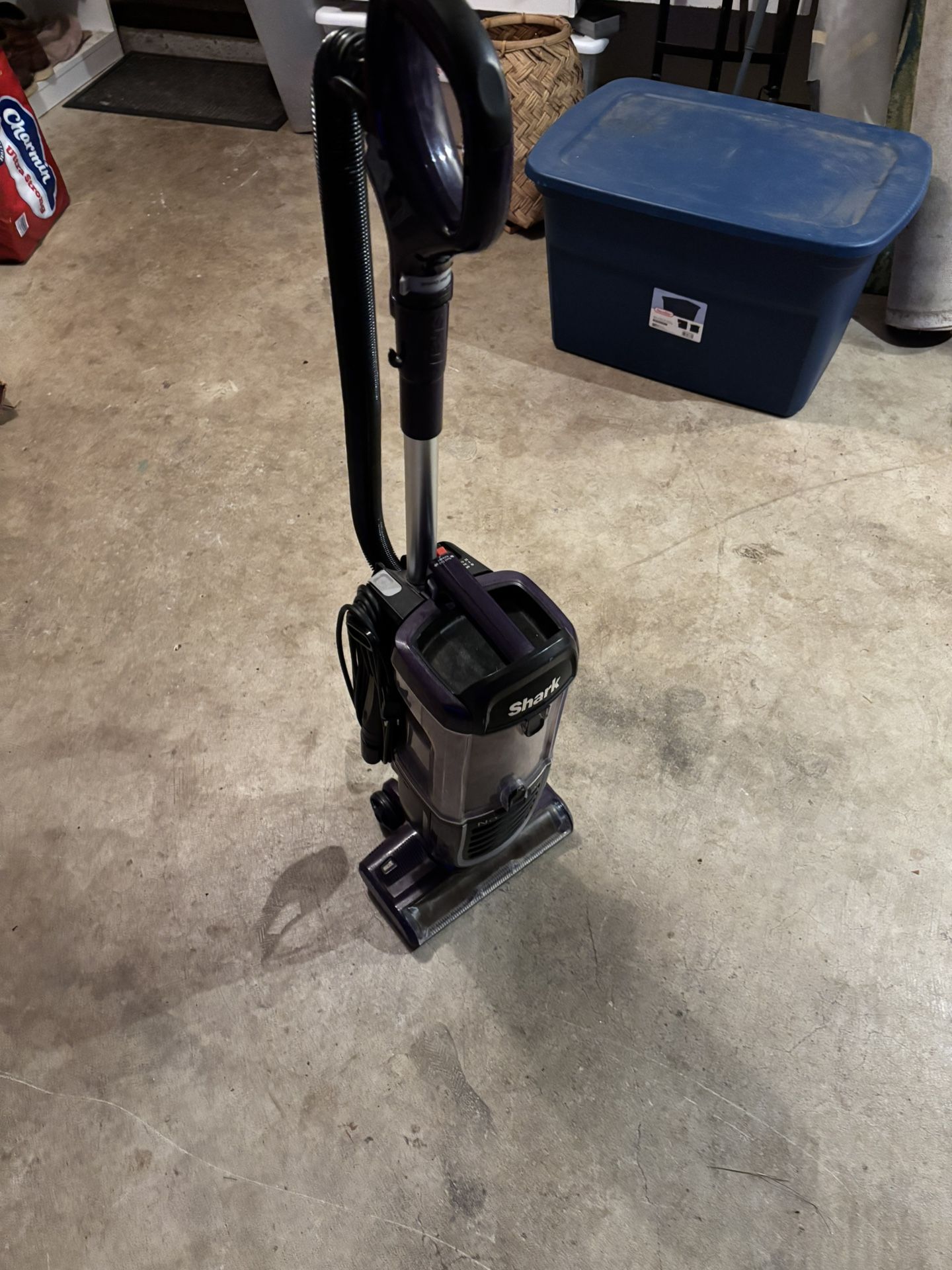 SHARK NV150 12 VACUUM