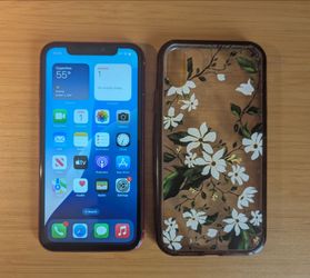 iPhone XR 64GB (Unlocked)