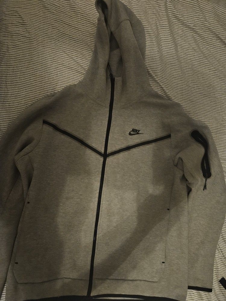 Nike Tech Hoodie