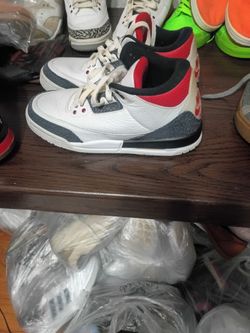 Air Jordan 3 White Cement Fire Red
