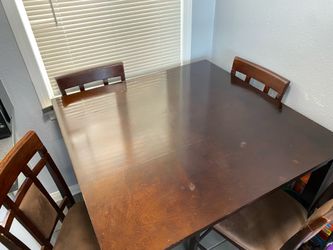 Kitchen table