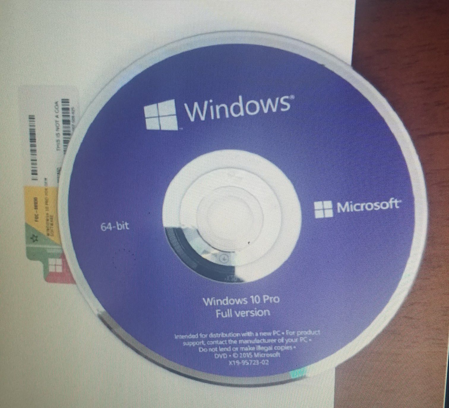 Microsoft Genuine Windows 10 Pro 64bit DVD and Key Code New/Sealed Original Package