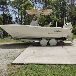 2020 Pioneer Sportfish 222