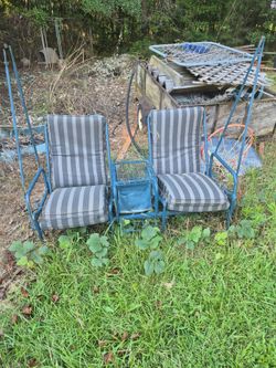 Vintage Metal Swing