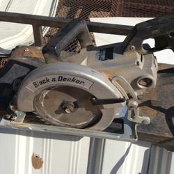 Black&decker  Saw 