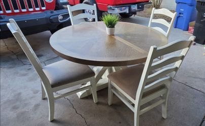 Farmhouse Dining Set With 4 Chairs 🌱