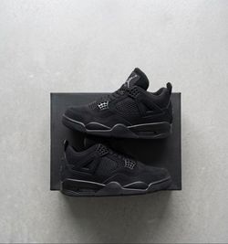 Black Cat 4s