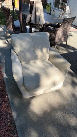 Free rocking chair