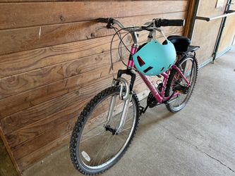 Diamondback Outlook Mountain Bike – Pink