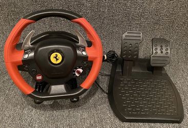 Thrustmaster Ferrari 458 steering wheel