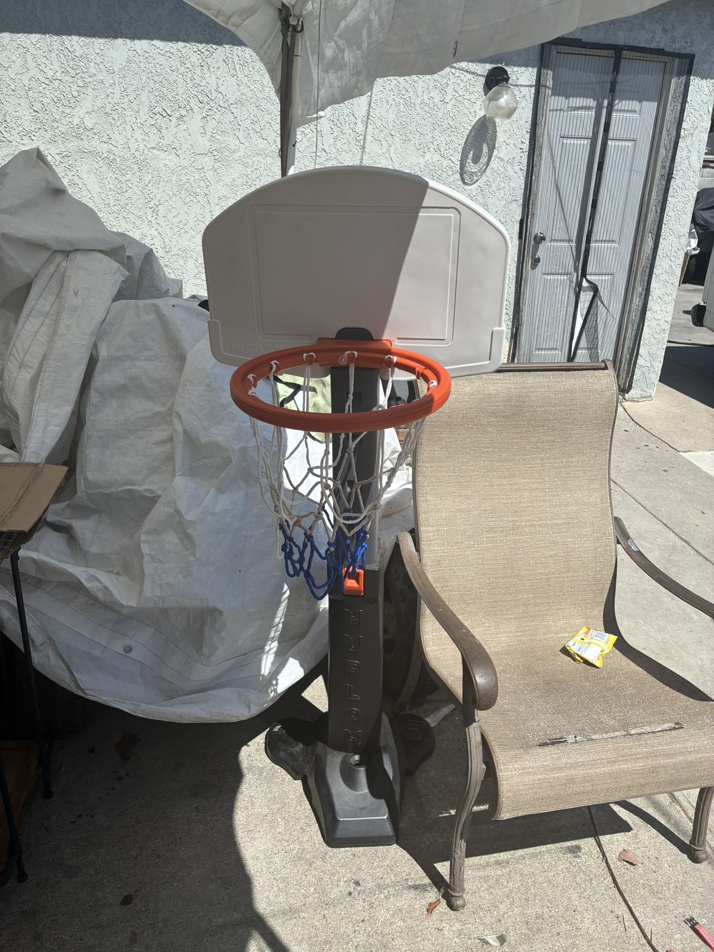 Basketball hoop for kids