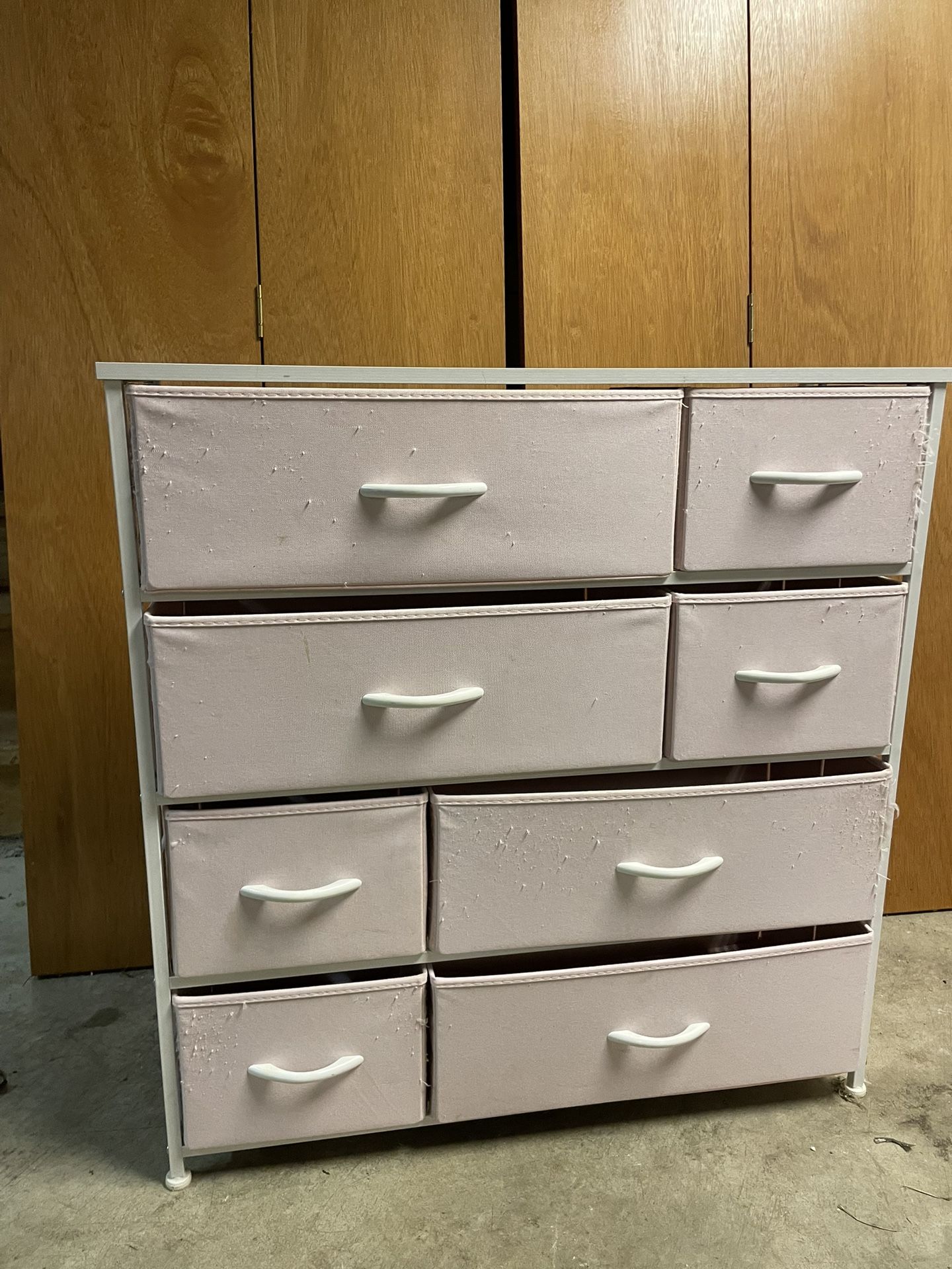 Dresser 8 Drawers