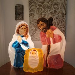Vintage Mary Joseph Jesus 3 Piece Blow Mold Nativity Set Christmas 
