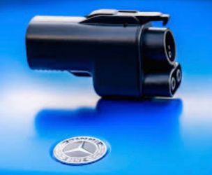 Mercedes-Benz DC Fast Charging Adapter Tesla Superchargers