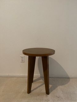 Woden side table