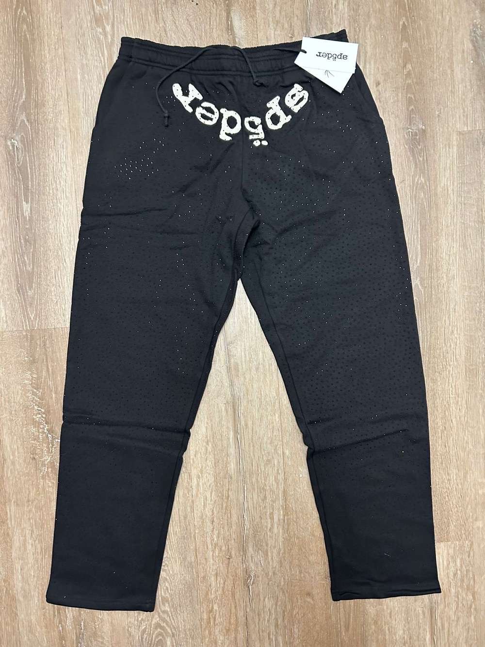 BLACK VVS SP5DER SWEATS