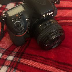 Nikon D800E